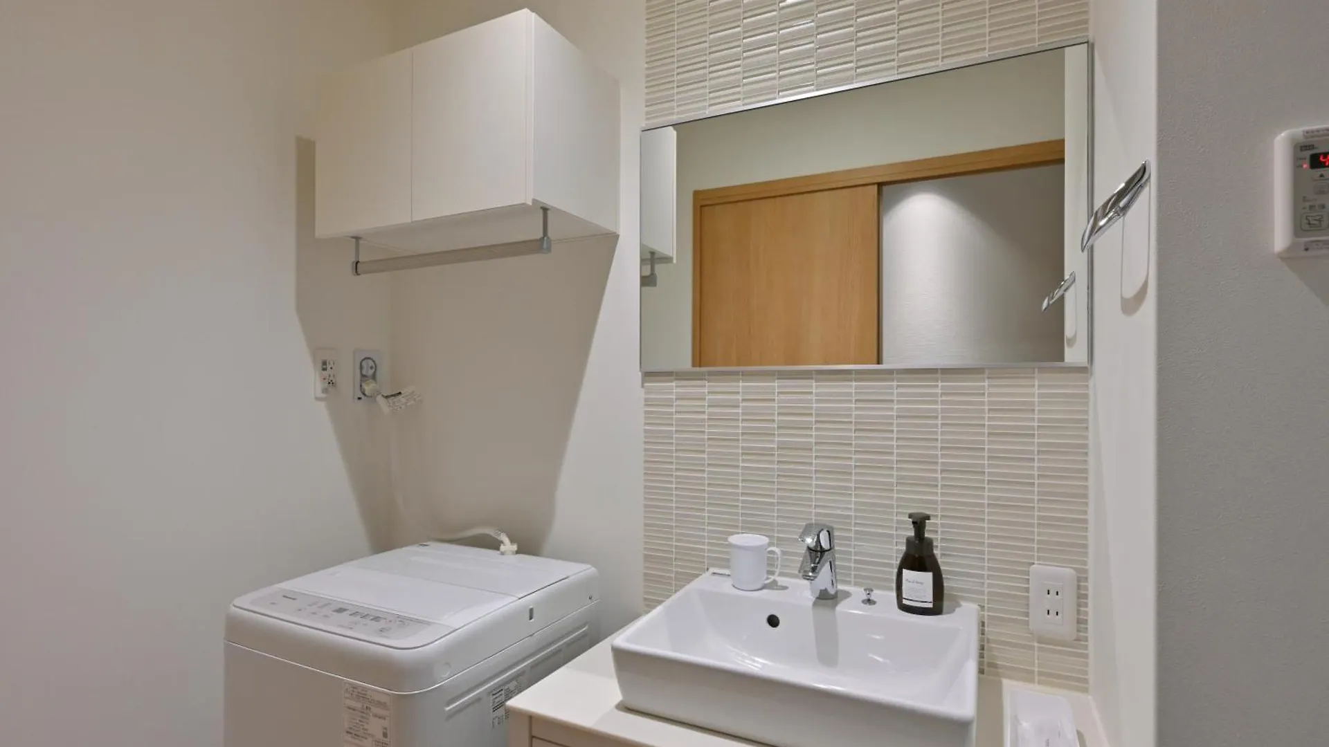Grand Base Hiroshima Peace Memorial Park Aparthotel