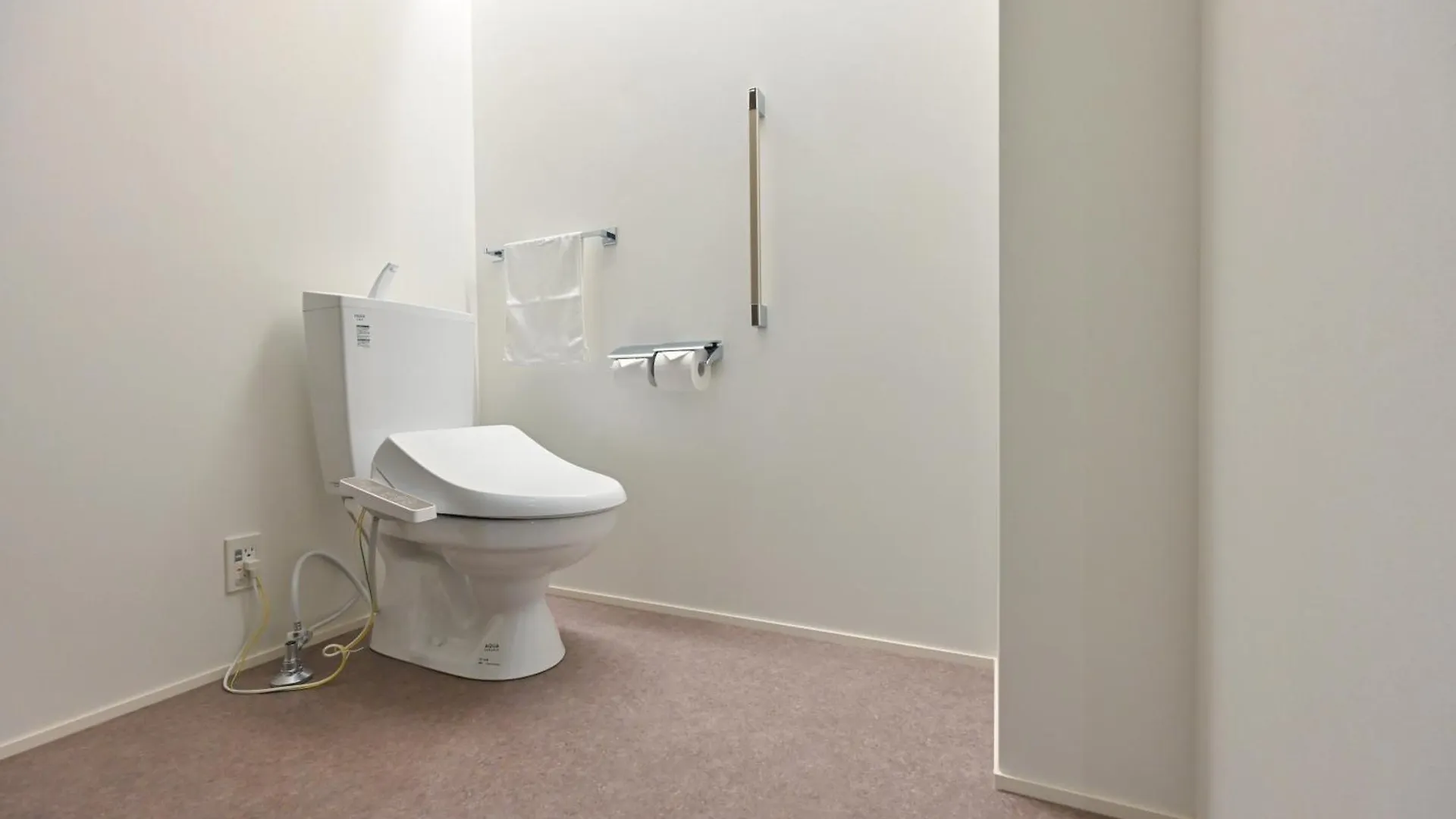 Grand Base Hiroshima Peace Memorial Park Aparthotel Japan