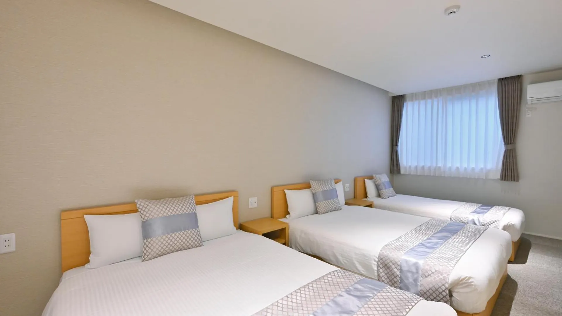 Grand Base Hiroshima Peace Memorial Park Aparthotel