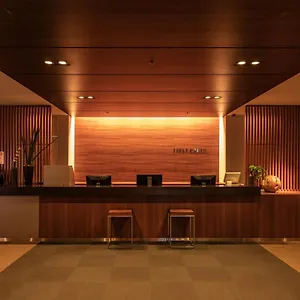 First Haneda Terminal 1 2*, Tokio Japón